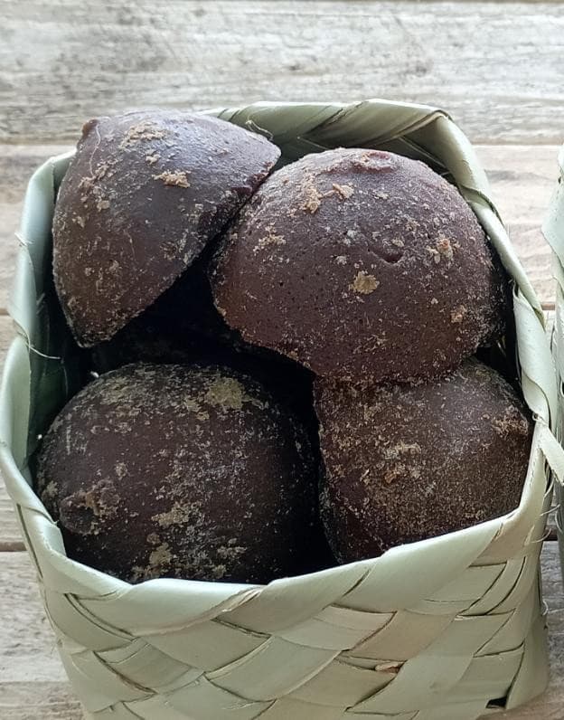 Suthamana Panangarupatti (Pure Palm Jaggery)